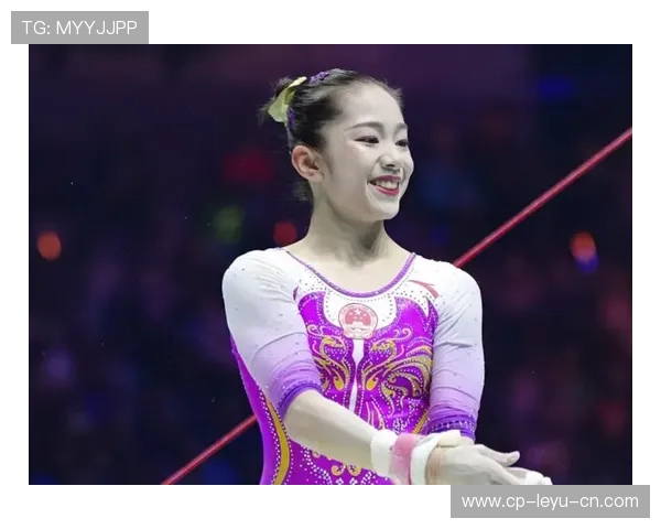 体操天才展示柔韧动作吓坏网友